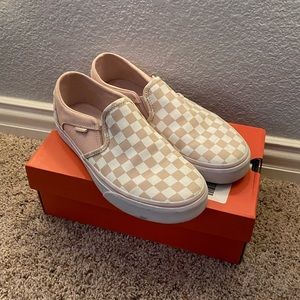 Vans Checkerboard Slip-On Shoe 8.5 W | 7.0 M